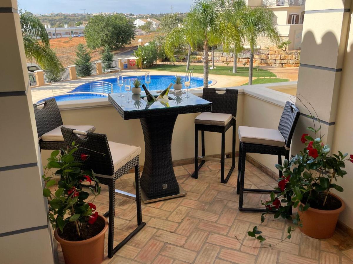 Villa Cascata, 3 Bedroom, Pool, Close To Olhos De Agua 알부페이라 외부 사진